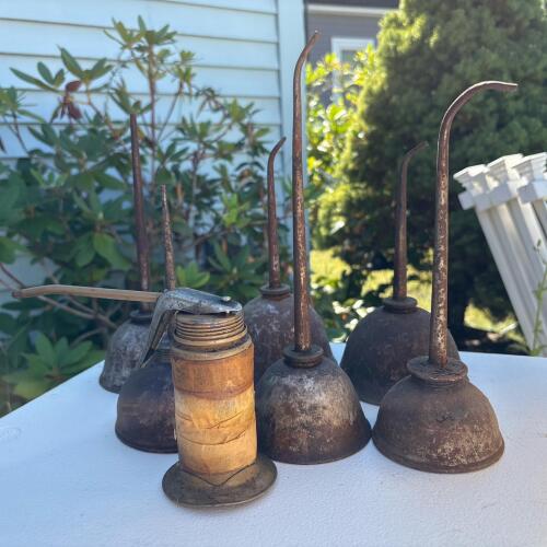 Vintage Eagle and Bridge Mfg Oil Cans