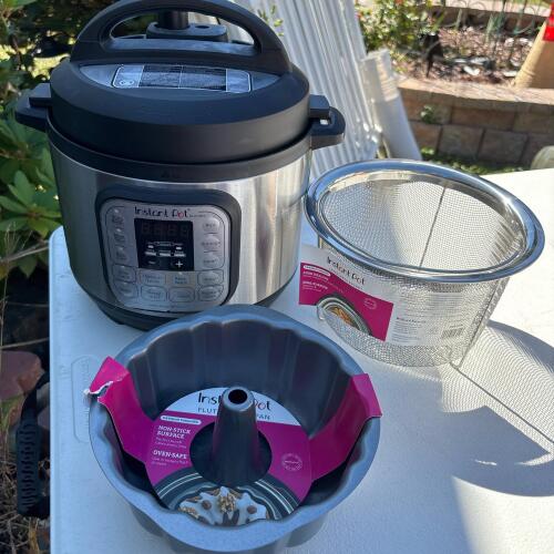 Instant Pot Duo Mini Electric Pressure Cooker & Accessories