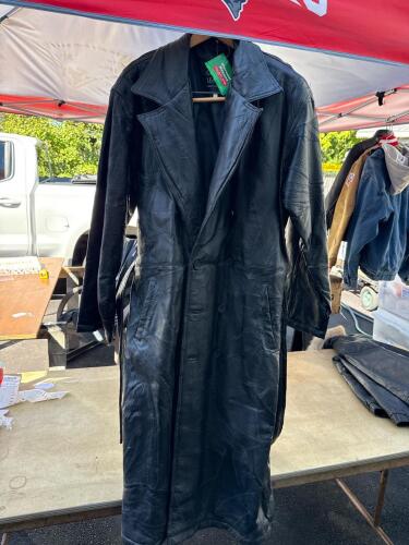 Giovanni Navarre Genuine Leather Trench Coat