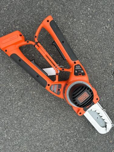 NEW! Black+Decker 20V Max Cordless Alligator Lopper