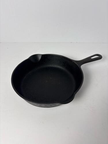 Griswold Cast Iron Skillet Erie PA