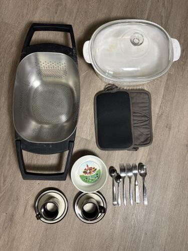 Assorted Kitchen Goods Lot