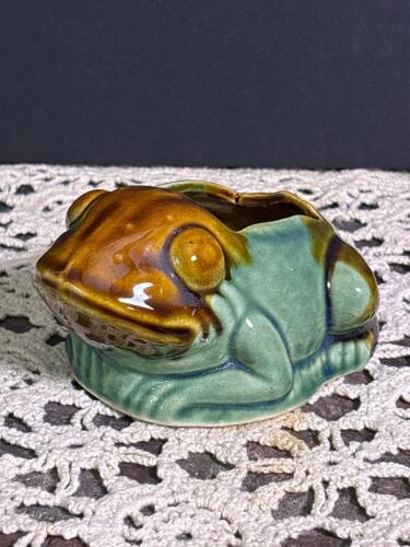 Vintage Majolica-Style Frog Planter