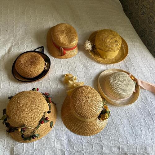Vintage Straw Hats with Decorative Hat Box