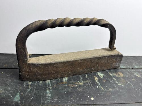 Antique Cast Iron Smoothing Iron with Twisted Handle