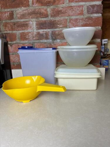 Tupperware Lot