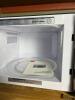 Toshiba Microwave Oven and Bella Toaster Oven - 3