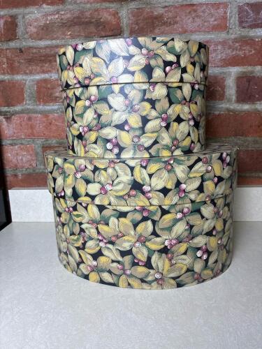 Floral Band Boxes With Vintage Advertisement Linings