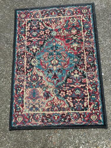 39x27 Oriental-Style Area Rug with Floral Pattern
