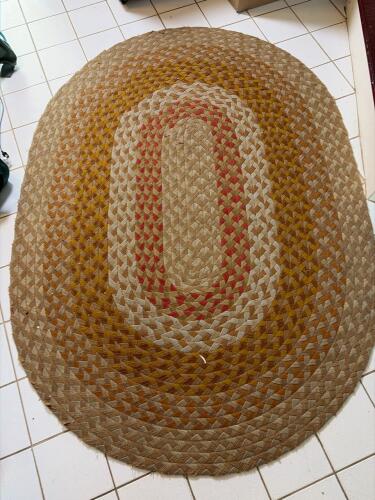 Vintage Oval Braided Rug in Multi-Color Pattern