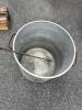 Large Aluminum Boiling Pot with Metal Poultry Rack