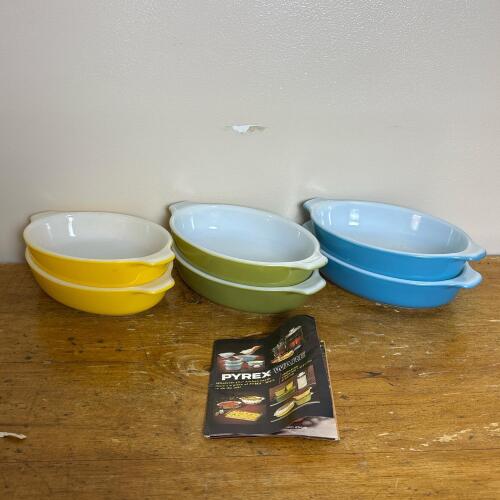 Set of 6 Small Pyrex Casserole Dishes