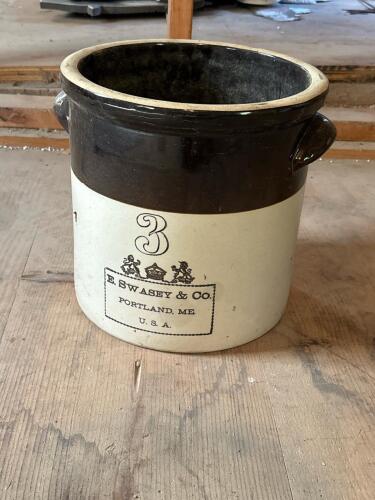 Vintage E. Swasey & Co. Stoneware Crock