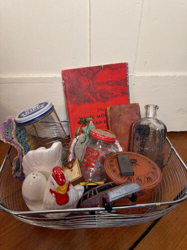 Tiny Vintage Treasure Lot