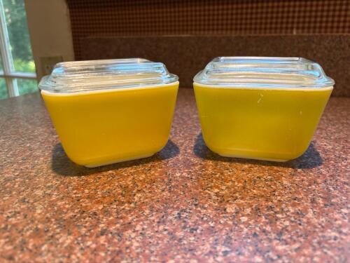 Vintage Pyrex 501-B Yellow Refrigerator Dishes with Lids