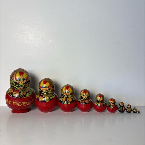 Set of 10 Matryoshka Russian Nesting Dolls