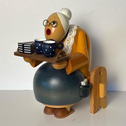 Erzgebirge German Incense Smoker Grandma Figurine