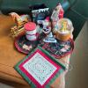Small Lot of Christmas and Holiday Decor