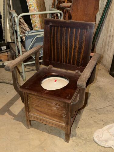 Wooden Commode Chair With Enamel Chamber Pot