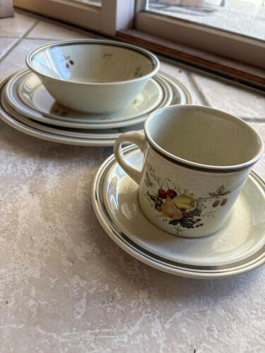 Royal Doulton Cornwall Lambethware Dinnerware
