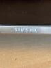 Samsung 32-Inch LED TV with Wall Mount - 2