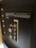 Samsung 32-Inch LED TV with Wall Mount - 7