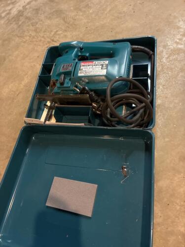 Makita 4303C Electronic Jig Saw With Case and Accessories