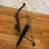 Browning Micro Midas Compound Bow with Easton Arrows and Quiver