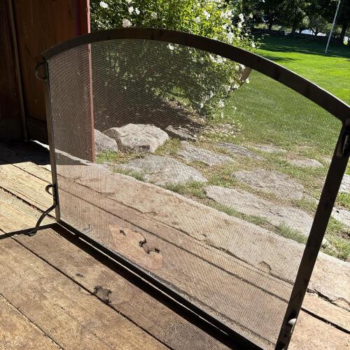 Metal Mesh Fireplace Screen with Arched Top