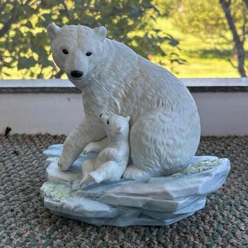 Polar Bears Porcelain Figurine, Polar Expedition Collection