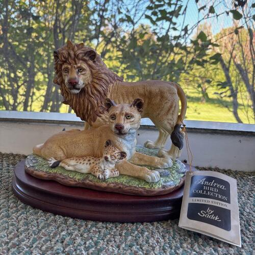 Andrea by Sadek Lion Family Porcelain Figurine