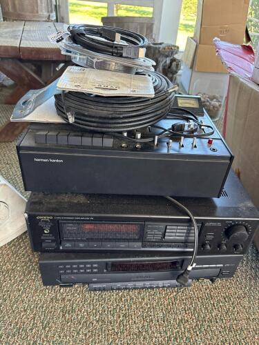 Large Vintage Electronics Lot