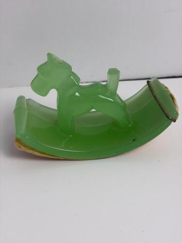 Green Glass Rocking Horse Toy Thew-31