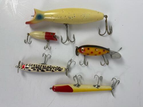 Vintage Wooden Fishing Lures Assorted Colors and Styles
