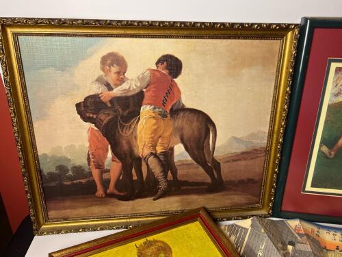 Assortment of Wall Decor