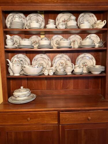 Royal Doulton "Kingswood" Fine China Dinnerware - 142 pieces