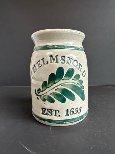 Stoneware Crock with Chelmsford Green Leaf Motif