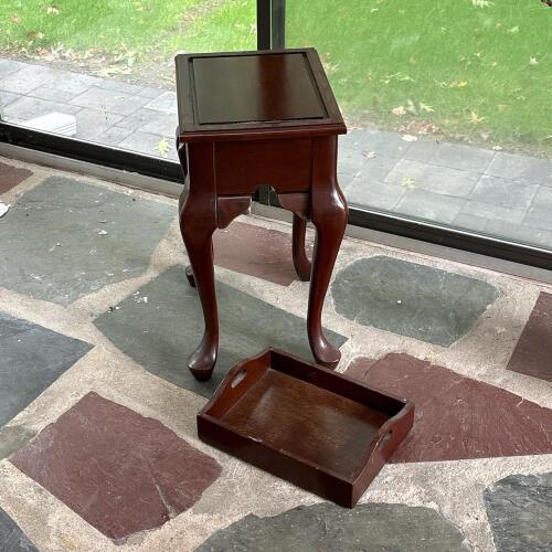 Small Wood Accent Table With Serving Tray
