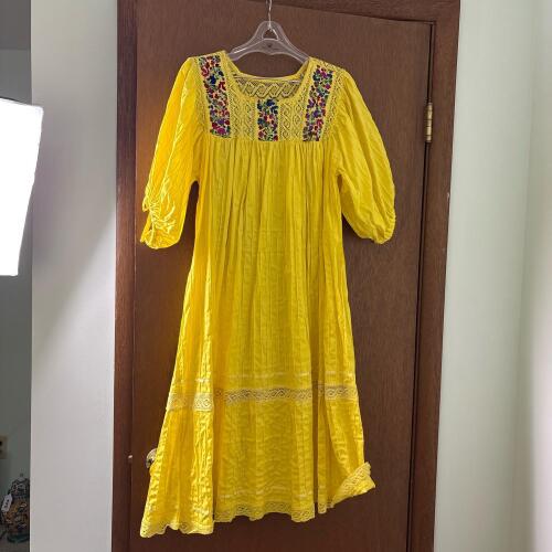 Yellow Embroidered Vintage Style Dress With Lace Trim