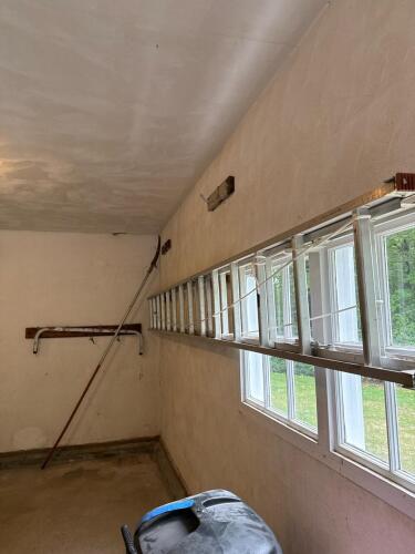 White Metal Aluminum Extension Ladder and Tree Pruning Pole Saw