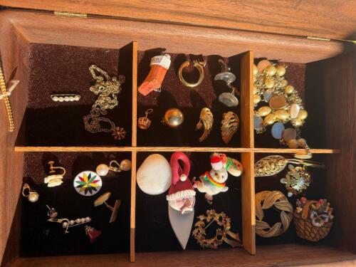 Assorted Vintage Costume Jewelry and Holiday Pins