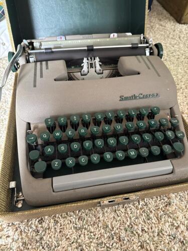 Smith-Corona Silent Portable Typewriter with Case