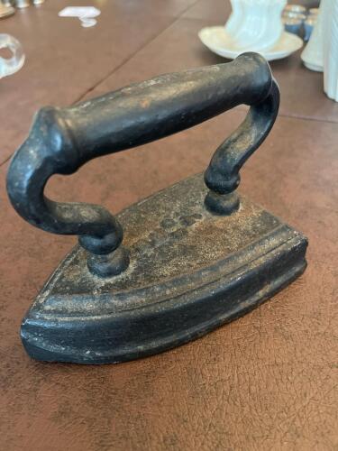 Antique Cast Iron Clothes Iron With Handle