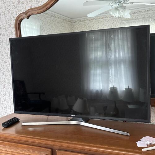 Samsung 43" 4K UHD LED Smart TV