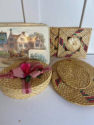 Vintage English Pub Scene Placemats and Woven Straw Tableware
