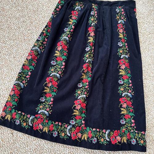 Herman Geist Petites Floral Corduroy Skirt