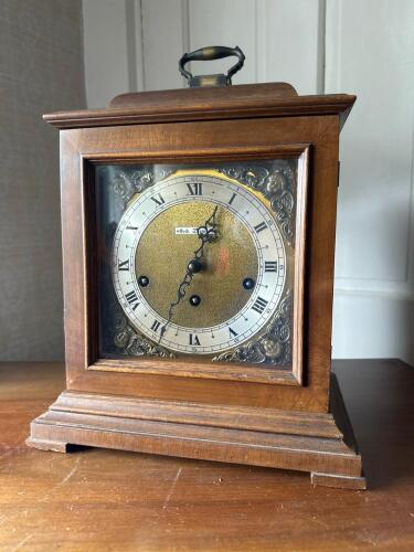 Seth Thomas Mantel Clock With Ornate Brass Dial