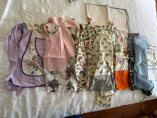 8 Vintage Print Aprons, Mid-Century and Retro-Style Fabrics