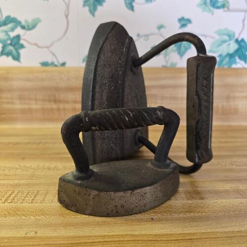Antique Cast Iron Sad Irons