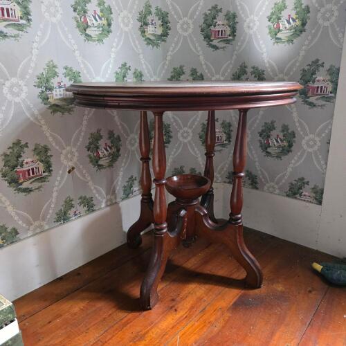 Victorian-Style Wooden Side Table